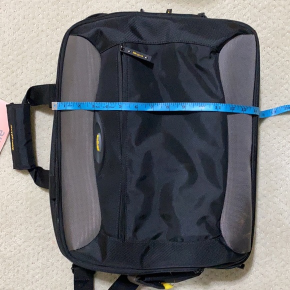 Targus Computer Bag NWOT - Picture 9 of 9